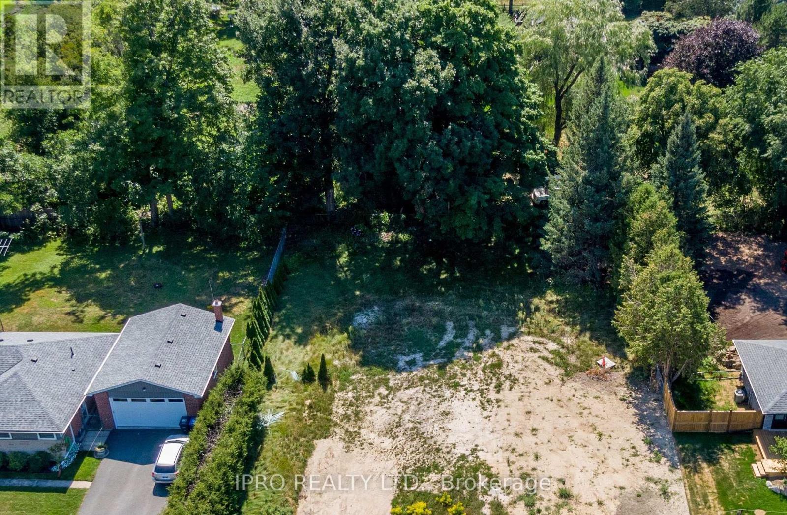 












9 MAPLE GROVE ROAD

,
Caledon (Caledon Village),




Ontario
L7K0Z2

