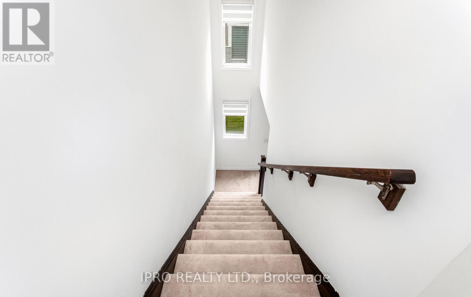












539 BELLFLOWER COURT

,
Milton (MI Rural Milton),




Ontario
L9T1W5

