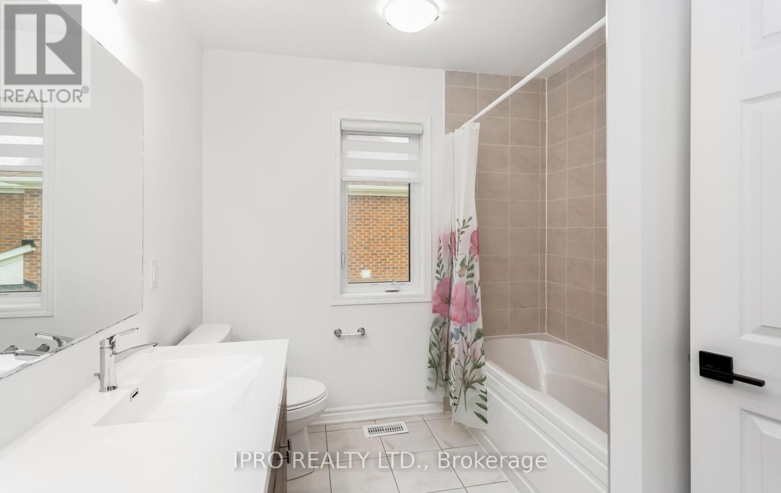 












539 BELLFLOWER COURT

,
Milton (MI Rural Milton),




Ontario
L9T1W5

