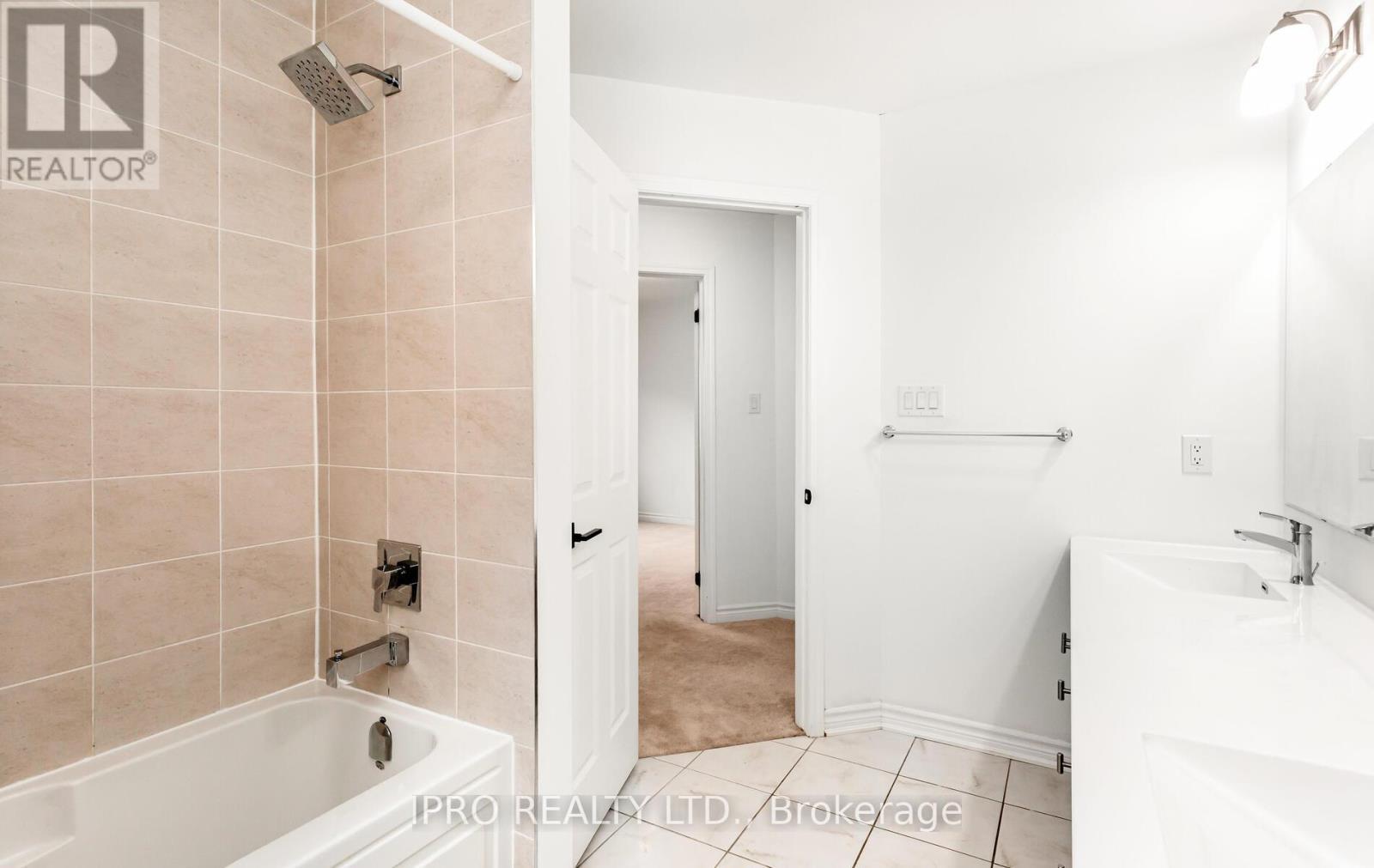 












539 BELLFLOWER COURT

,
Milton (MI Rural Milton),




Ontario
L9T1W5

