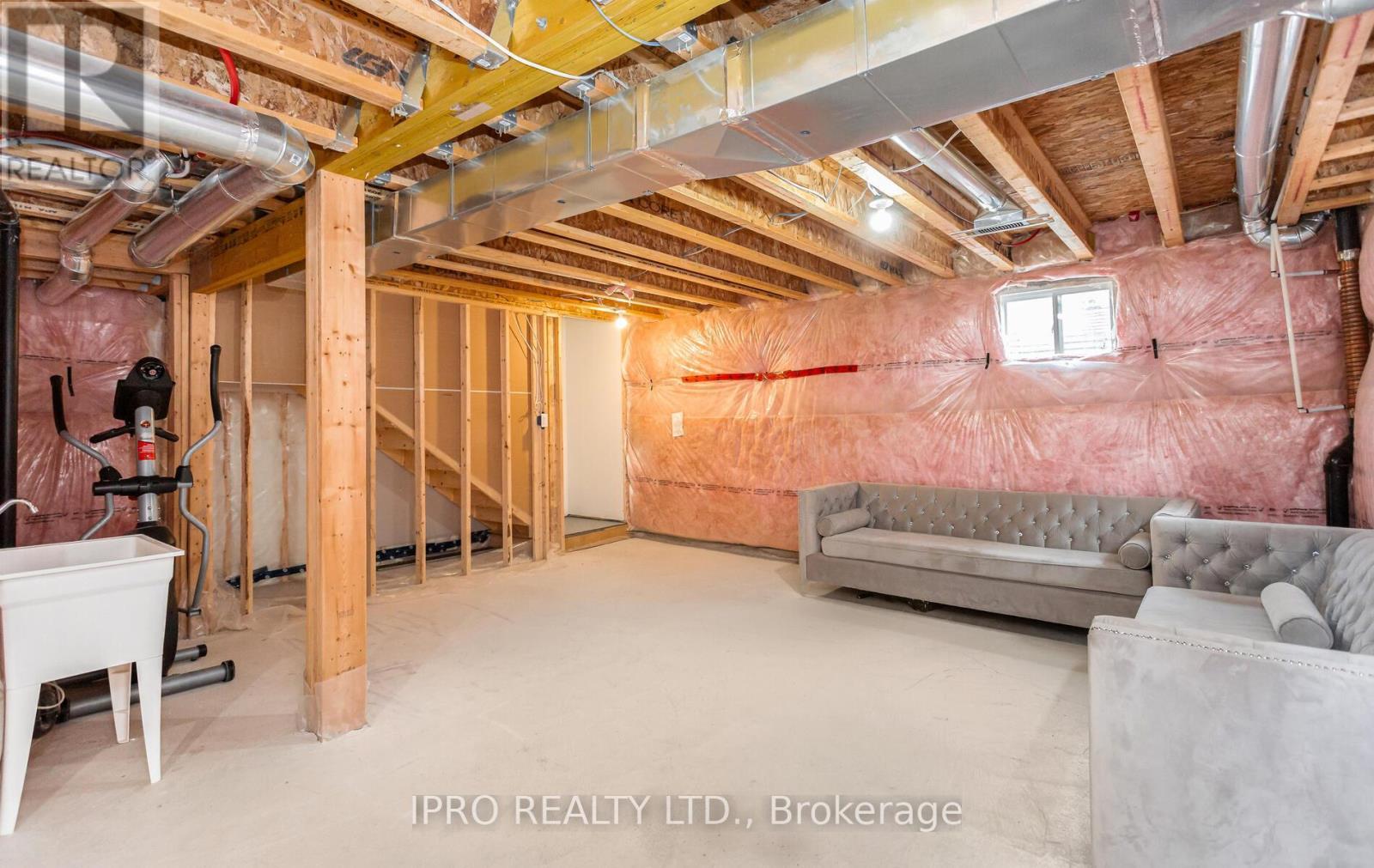 












539 BELLFLOWER COURT

,
Milton (MI Rural Milton),




Ontario
L9T1W5

