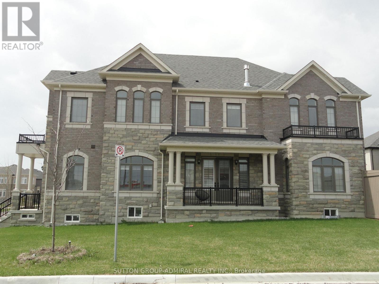 












37 JURA CRESCENT

,
Brampton (Toronto Gore Rural Estate),




Ontario
L6P0J4

