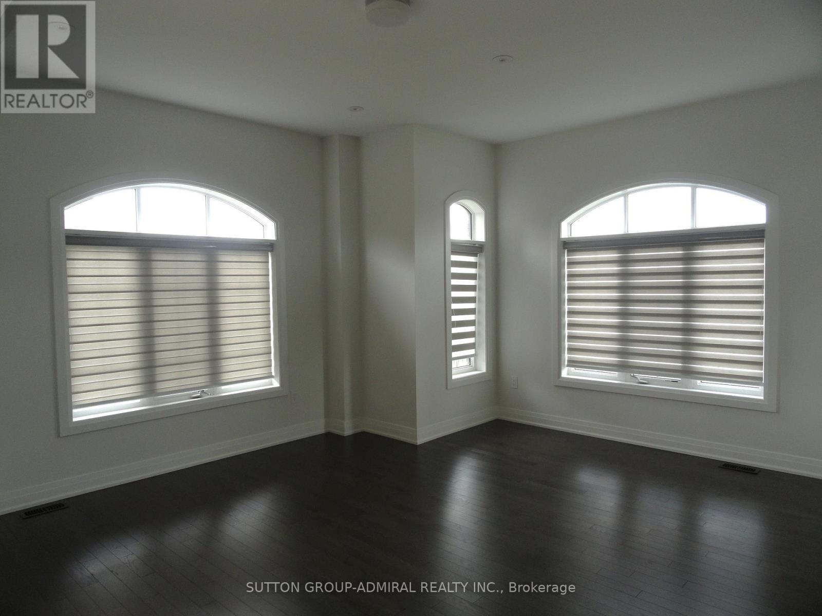 












37 JURA CRESCENT

,
Brampton (Toronto Gore Rural Estate),




Ontario
L6P0J4


