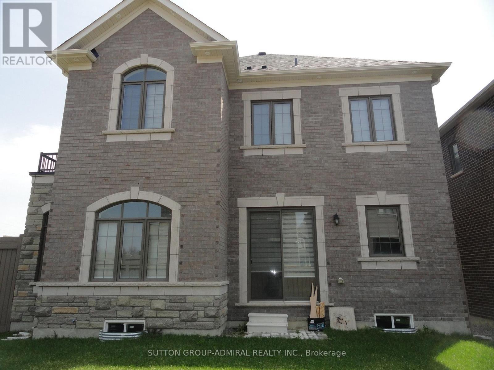 












37 JURA CRESCENT

,
Brampton (Toronto Gore Rural Estate),




Ontario
L6P0J4

