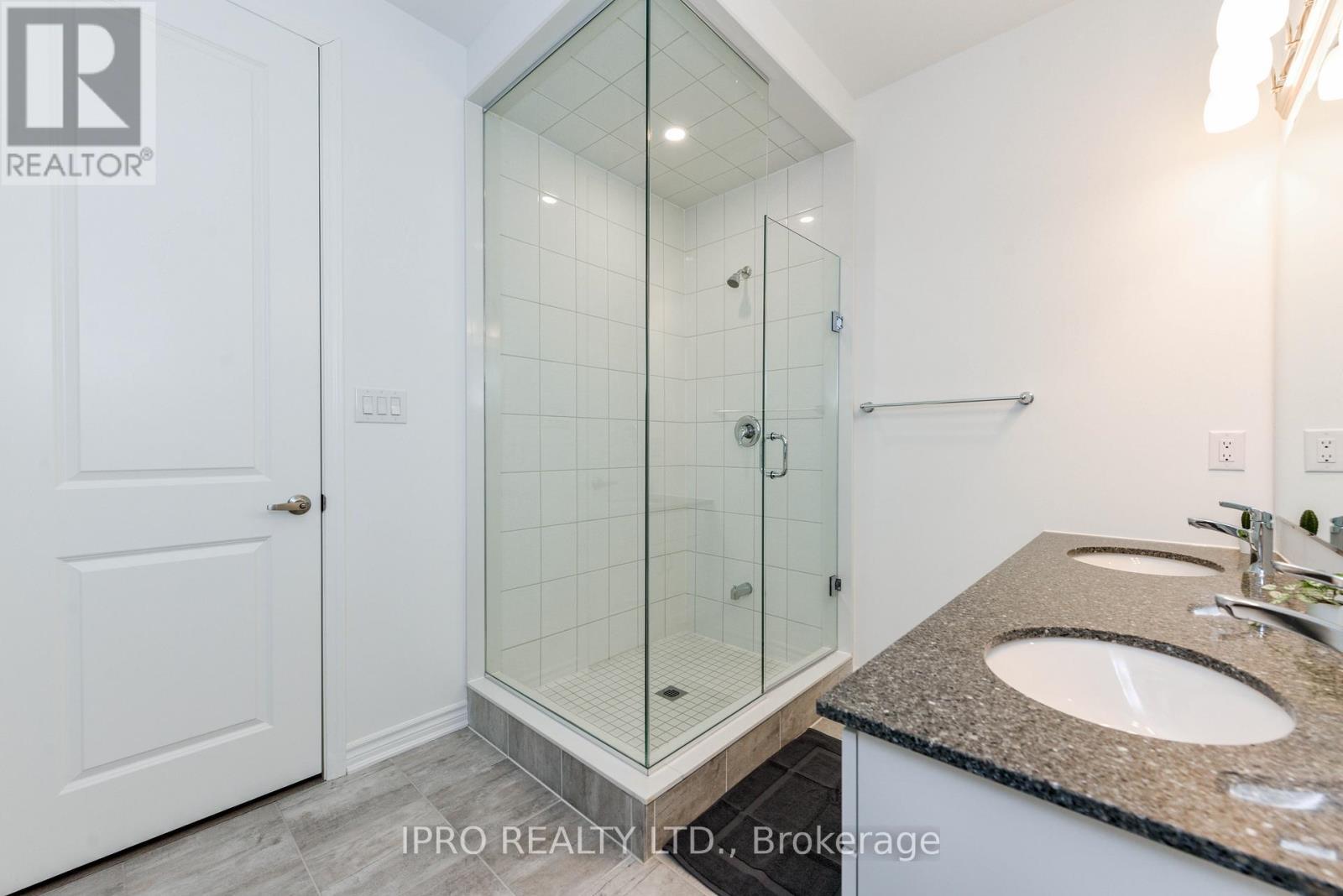 












1217 FERGUSON DRIVE

,
Milton (BW Bowes),




Ontario
L9T7V8

