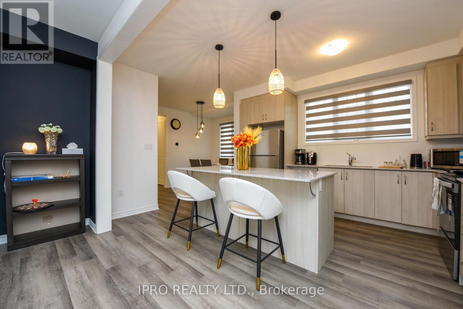 












1217 FERGUSON DRIVE

,
Milton (BW Bowes),




Ontario
L9T7V8

