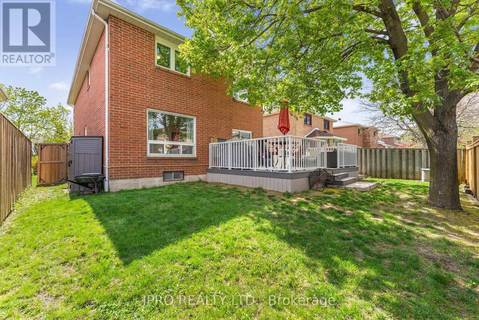 












6811 EDENWOOD DRIVE

,
Mississauga (Meadowvale),




Ontario
L5N3X9


