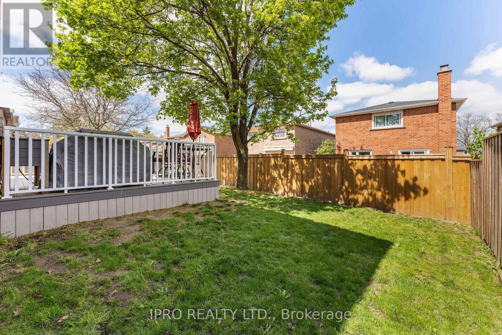 












6811 EDENWOOD DRIVE

,
Mississauga (Meadowvale),




Ontario
L5N3X9

