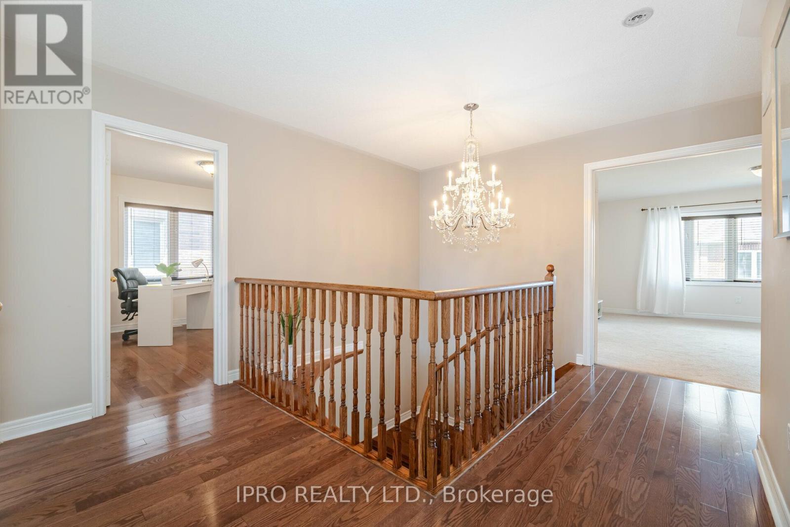 












265 SCOTT BOULEVARD

,
Milton (SC Scott),




Ontario
L9T6Z8

