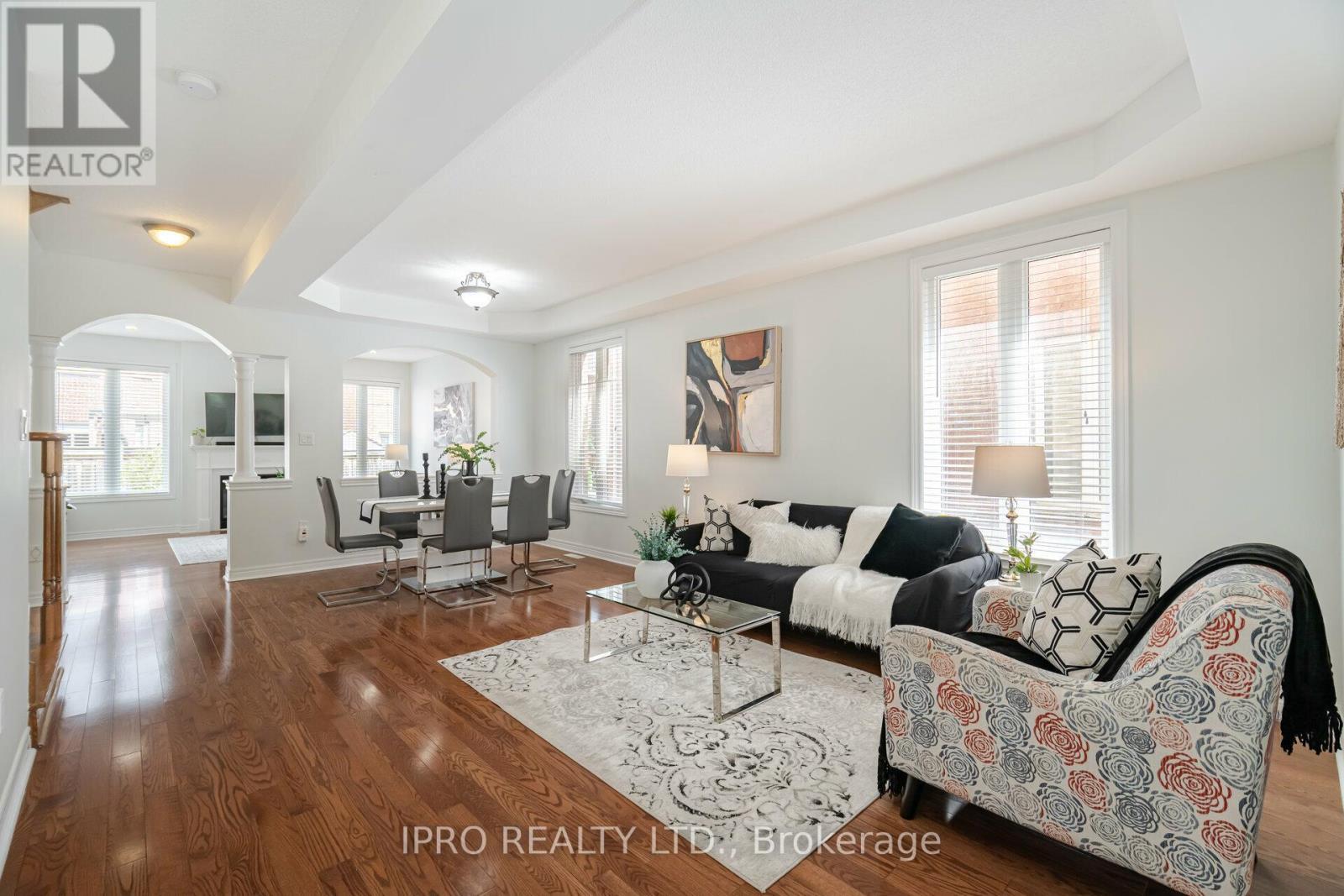 












265 SCOTT BOULEVARD

,
Milton (SC Scott),




Ontario
L9T6Z8

