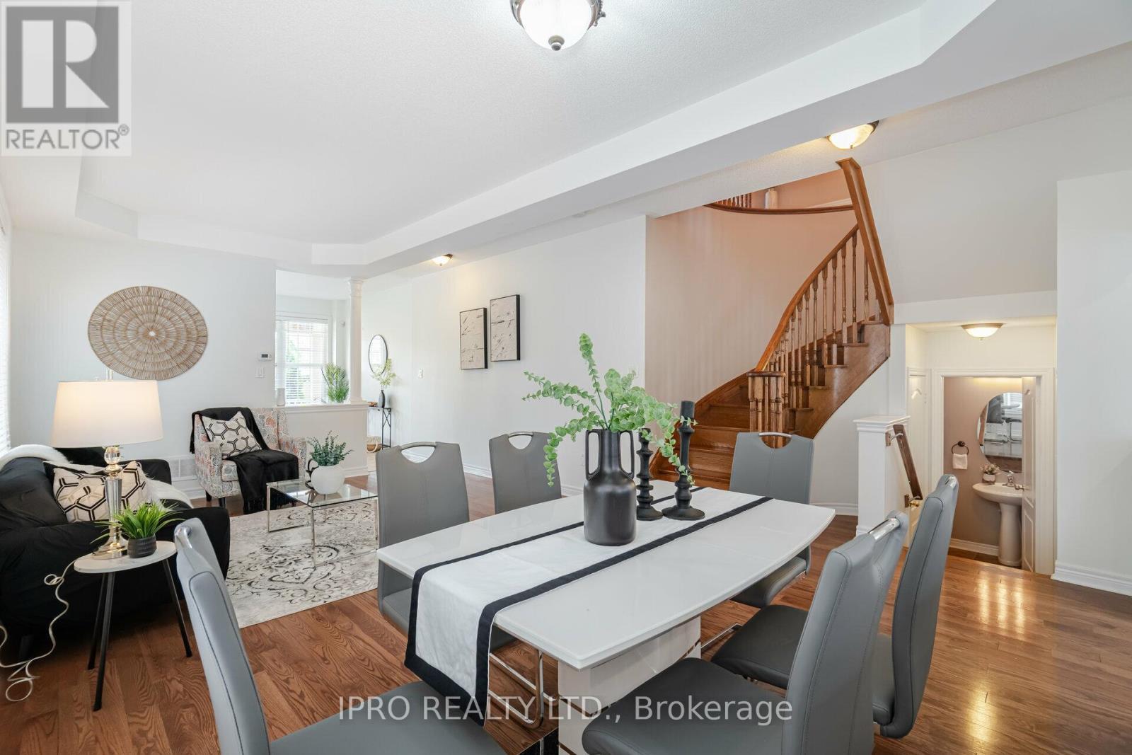 












265 SCOTT BOULEVARD

,
Milton (SC Scott),




Ontario
L9T6Z8

