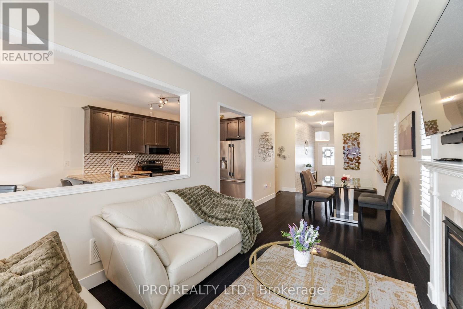 












14 DUFFEL CRESCENT

,
Halton Hills (Georgetown),




Ontario
L7G0H7

