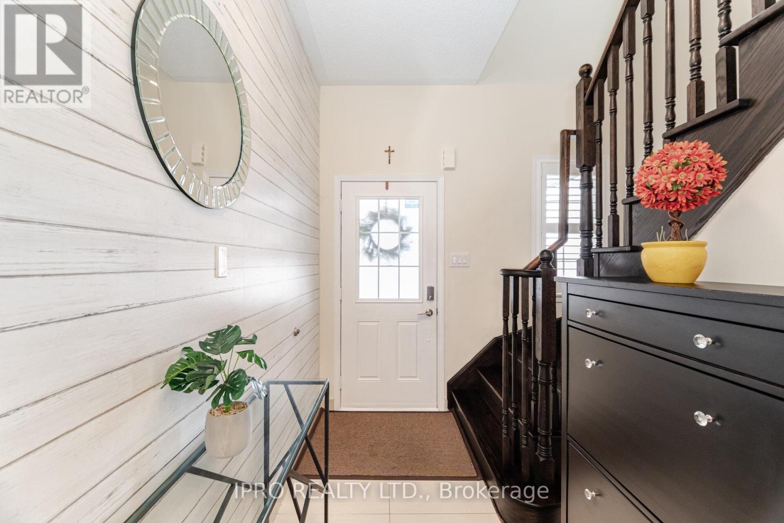 












14 DUFFEL CRESCENT

,
Halton Hills (Georgetown),




Ontario
L7G0H7

