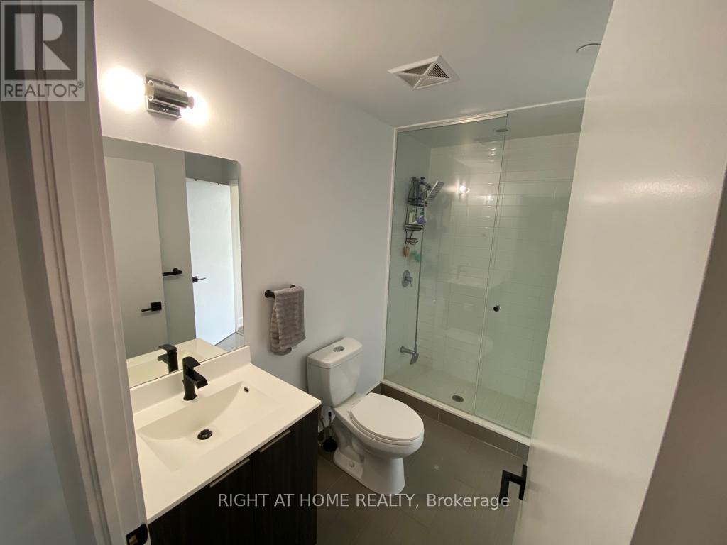 












1213 - 30 SHORE BREEZE DRIVE

,
Toronto (Mimico),




Ontario
M8V0J1

