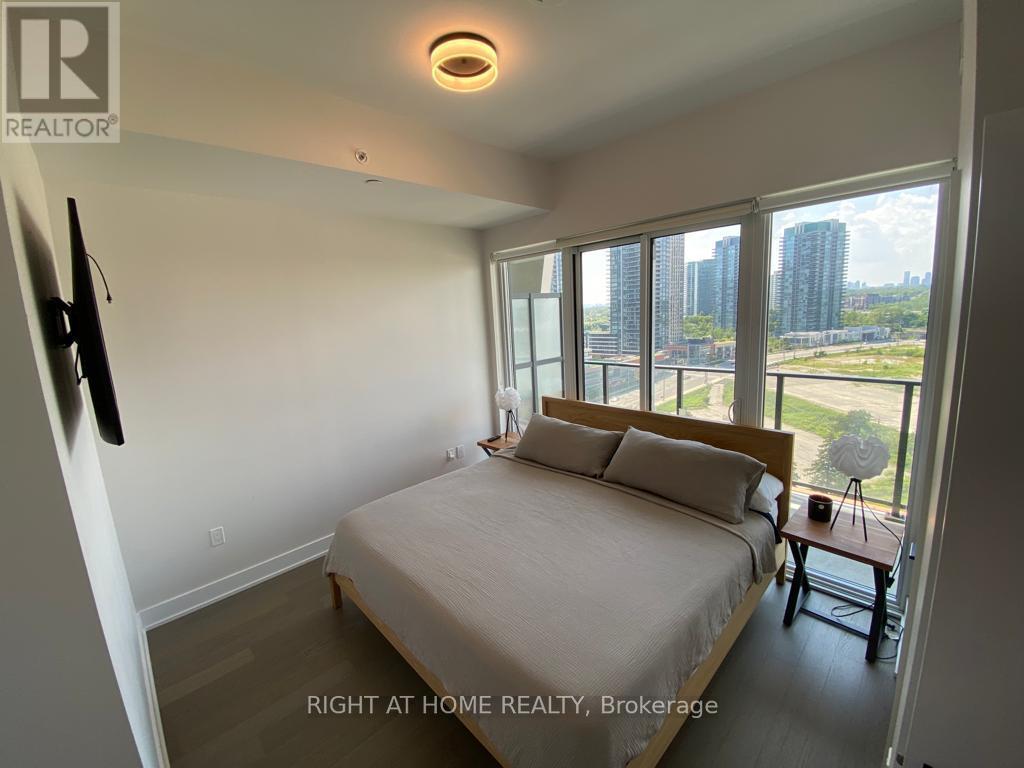 












1213 - 30 SHORE BREEZE DRIVE

,
Toronto (Mimico),




Ontario
M8V0J1

