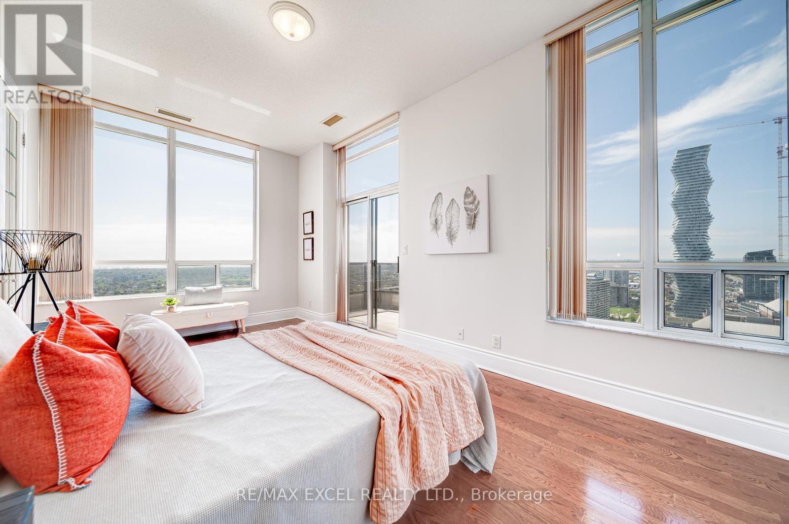 












GPH9 - 3880 DUKE OF YORK BOULEVARD

,
Mississauga (City Centre),




Ontario
L5B4M7


