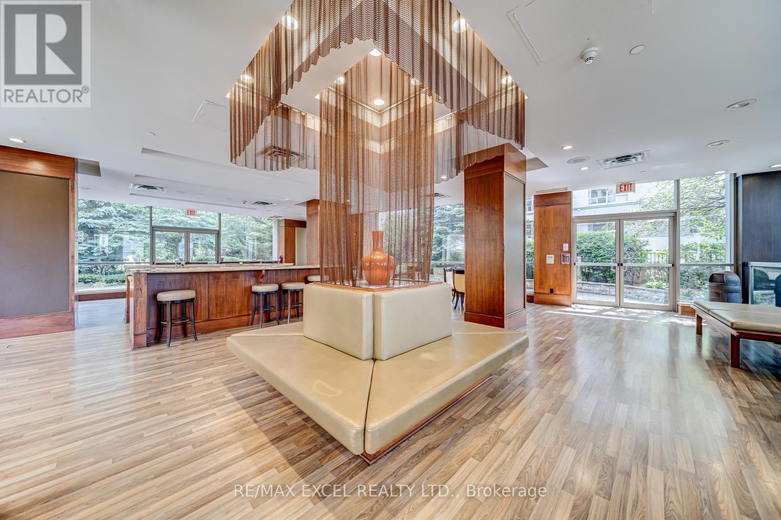 












GPH9 - 3880 DUKE OF YORK BOULEVARD

,
Mississauga (City Centre),




Ontario
L5B4M7

