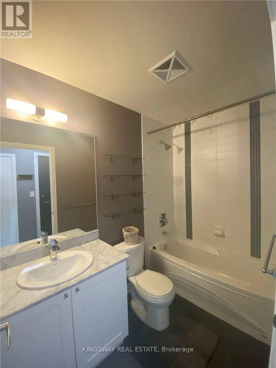 












3806 - 4070 CONFEDERATION PARKWAY W

,
Mississauga (City Centre),




Ontario
L5B0E9

