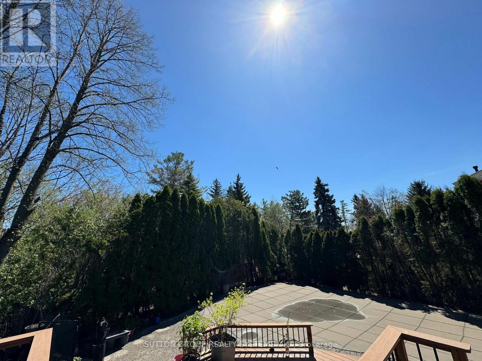 












UPPER - 1232 BONNYBANK COURT

,
Oakville (GA Glen Abbey),




Ontario
L6M1V7

