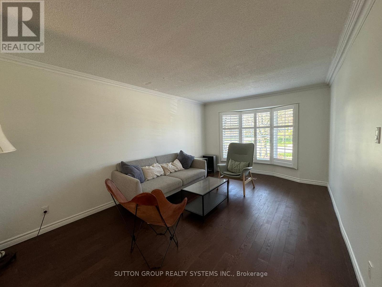 












UPPER - 1232 BONNYBANK COURT

,
Oakville (GA Glen Abbey),




Ontario
L6M1V7

