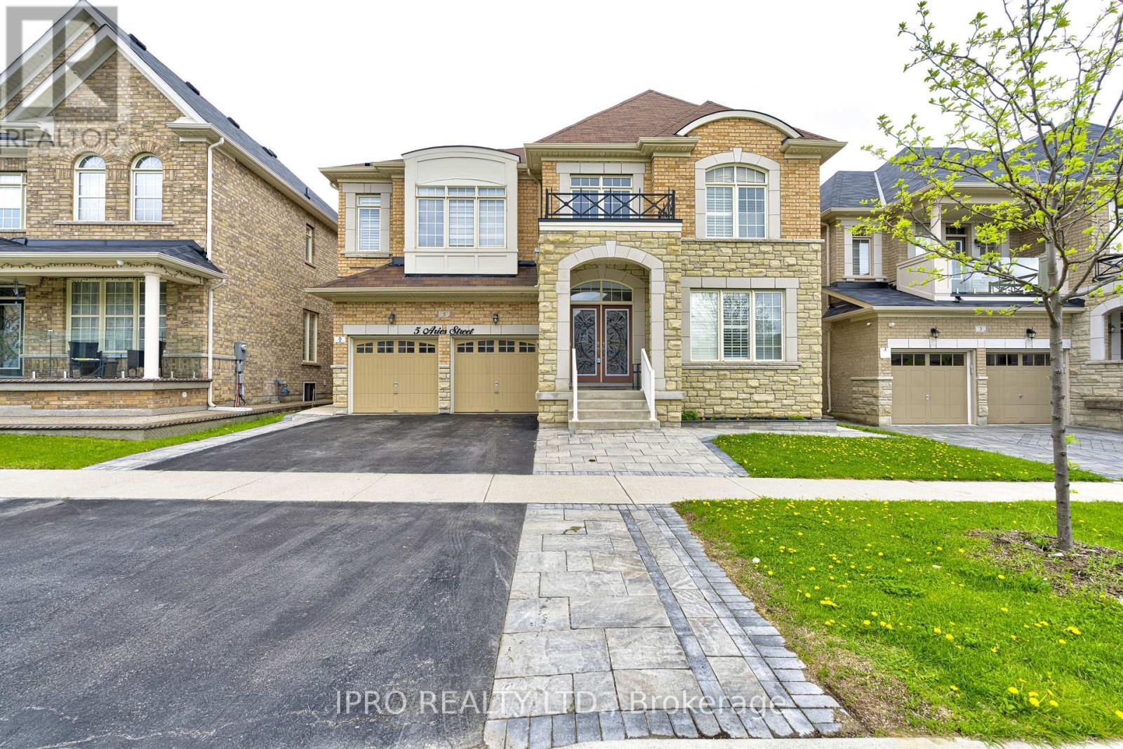












5 ARIES STREET

,
Brampton (Credit Valley),




Ontario
L6Y5Z2

