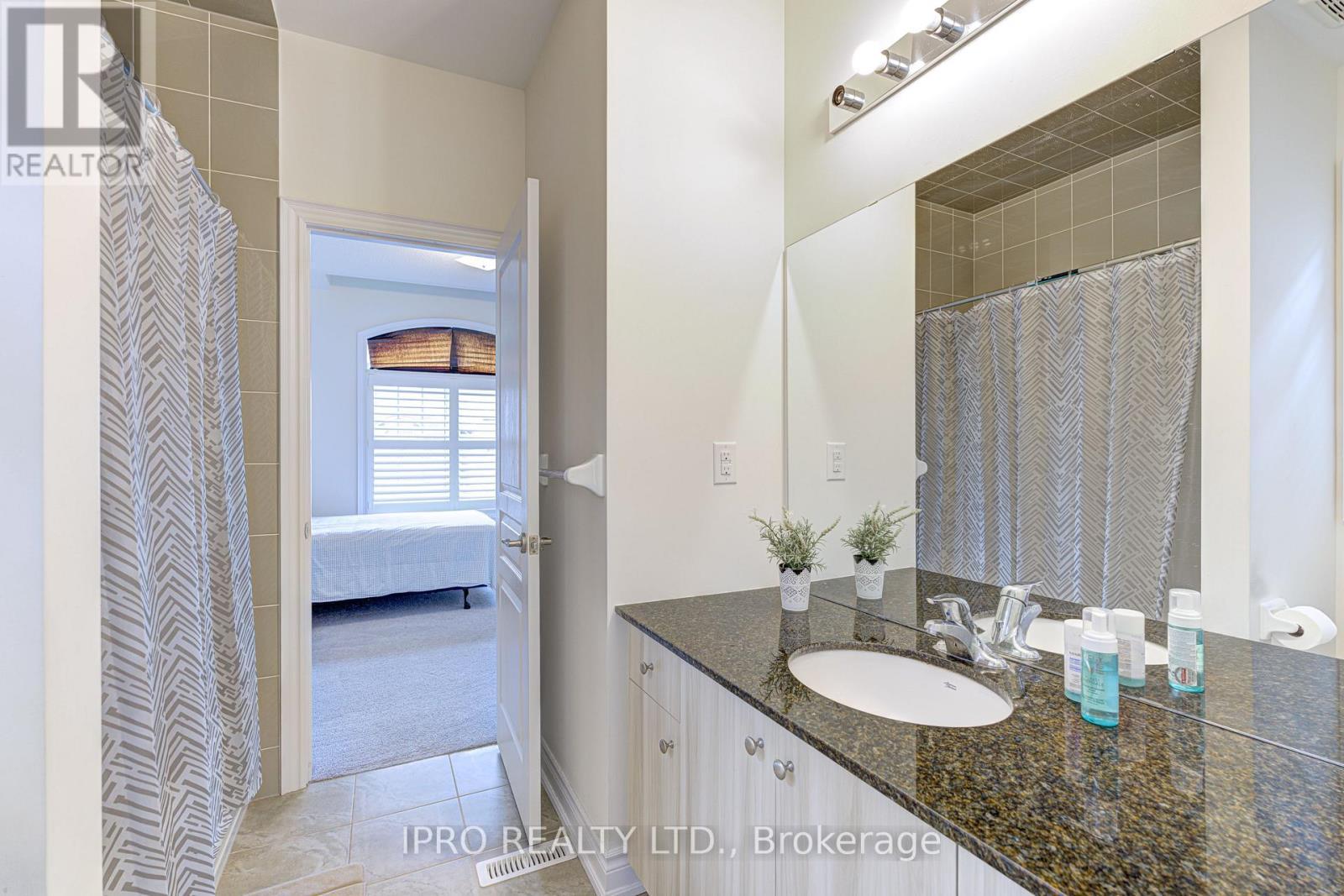 












5 ARIES STREET

,
Brampton (Credit Valley),




Ontario
L6Y5Z2

