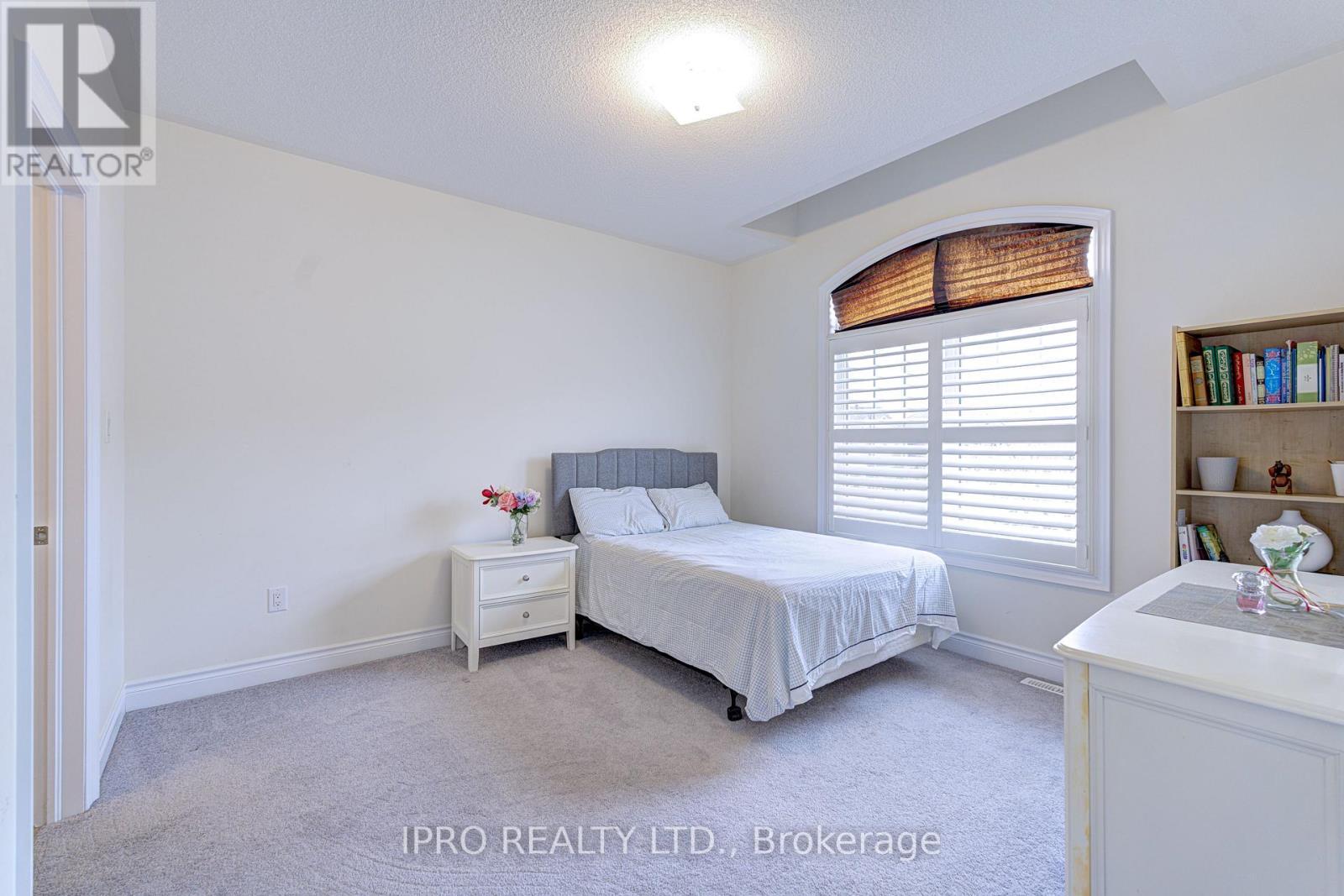 












5 ARIES STREET

,
Brampton (Credit Valley),




Ontario
L6Y5Z2

