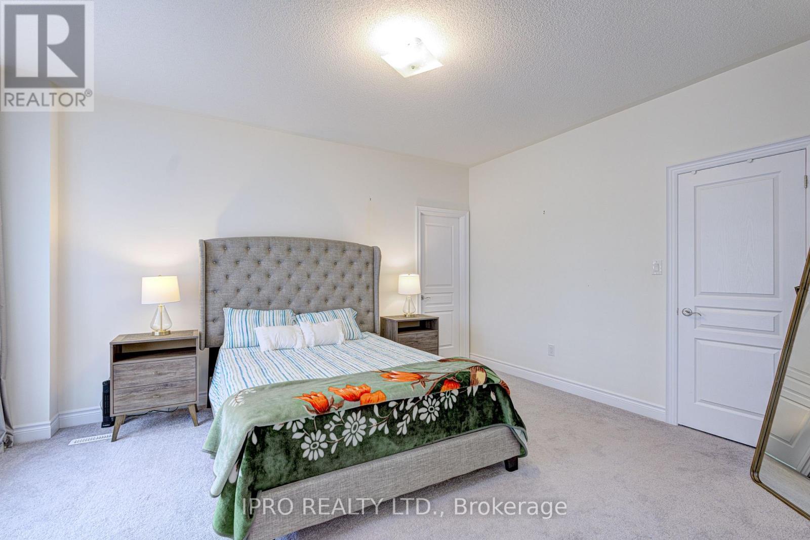 












5 ARIES STREET

,
Brampton (Credit Valley),




Ontario
L6Y5Z2

