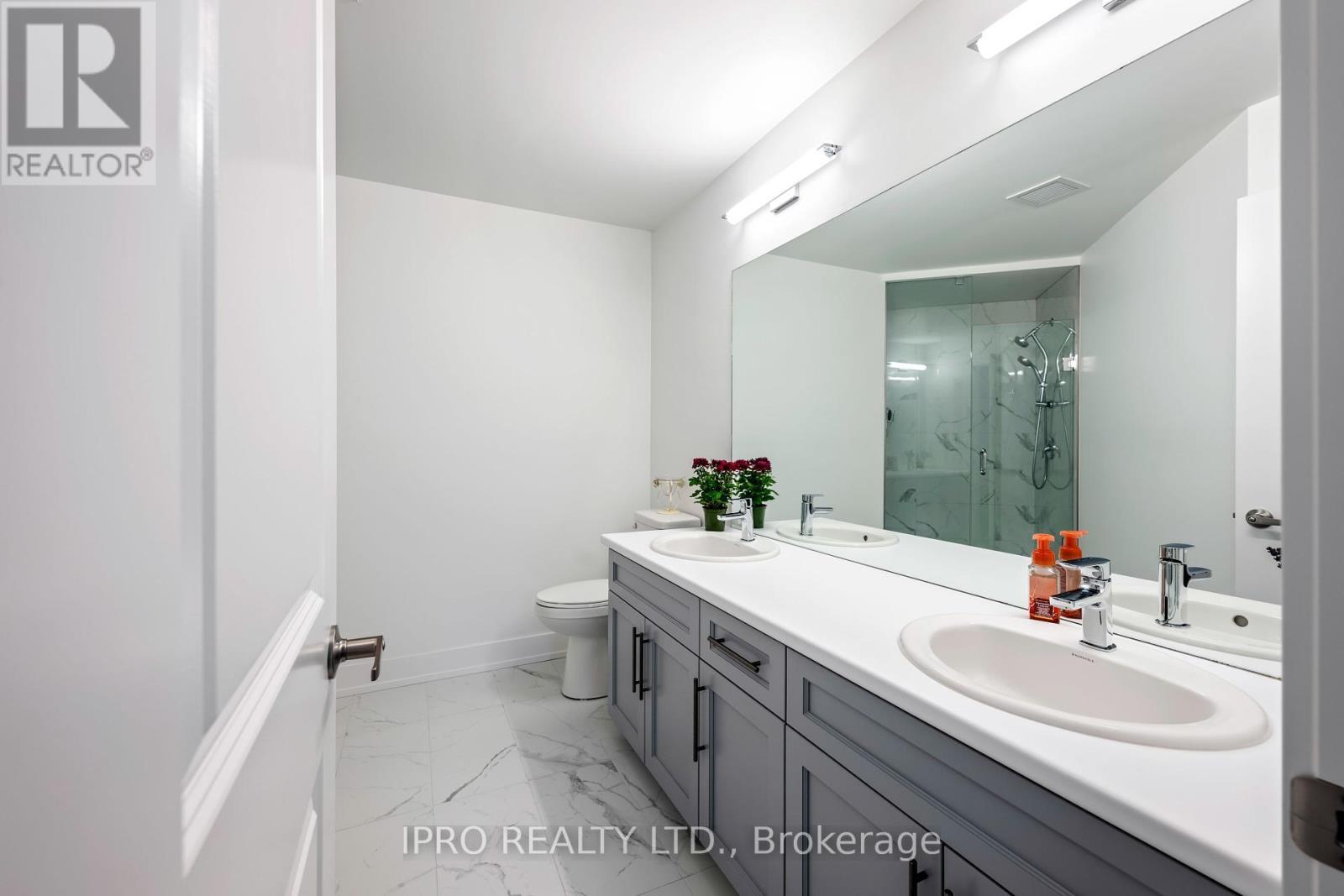 












104 - 17 CENTRE STREET

,
Orangeville,




Ontario
L9W7S6

