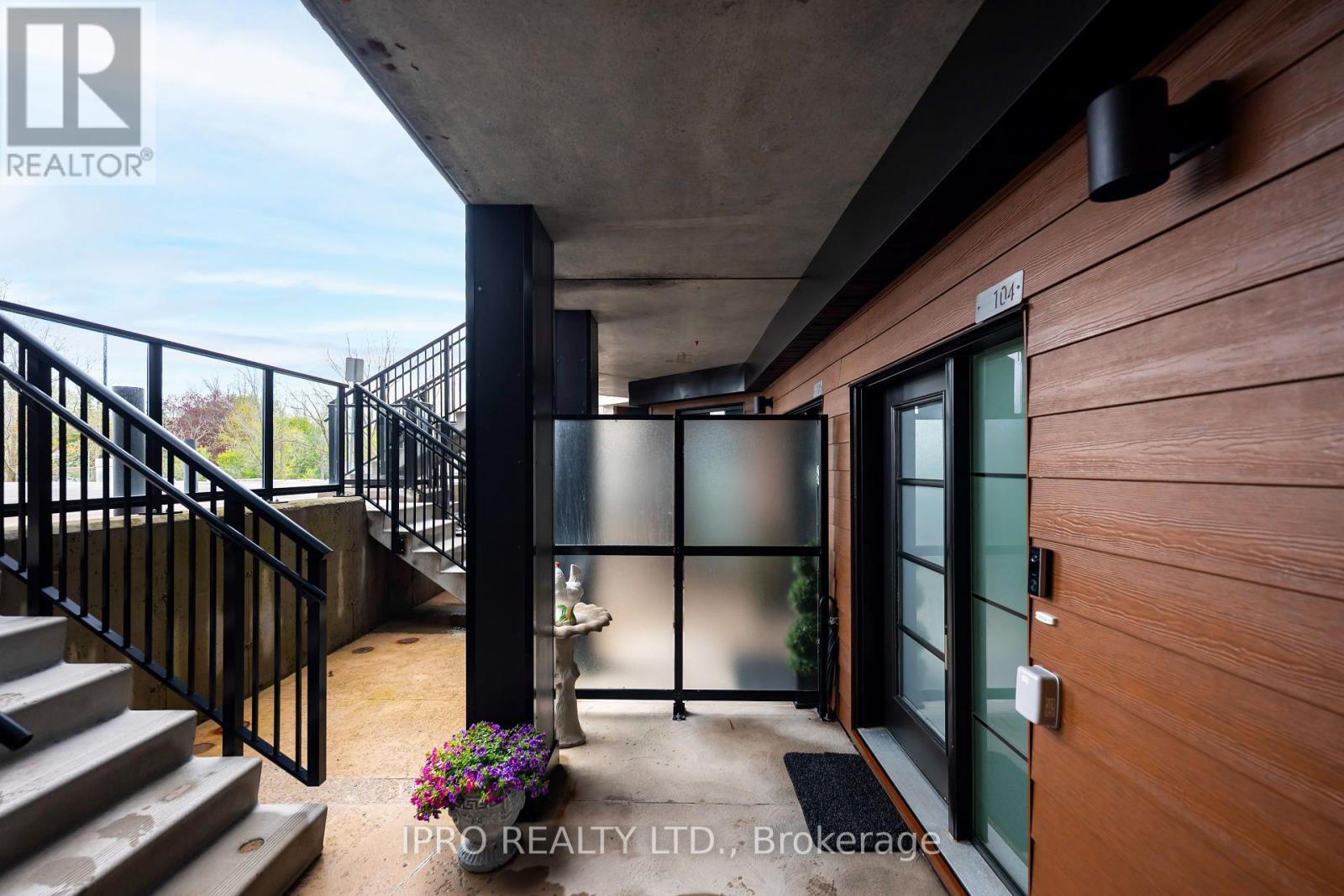 












104 - 17 CENTRE STREET

,
Orangeville,




Ontario
L9W7S6

