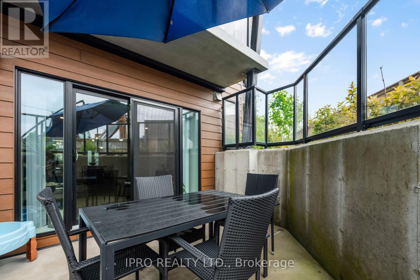 












104 - 17 CENTRE STREET

,
Orangeville,




Ontario
L9W7S6

