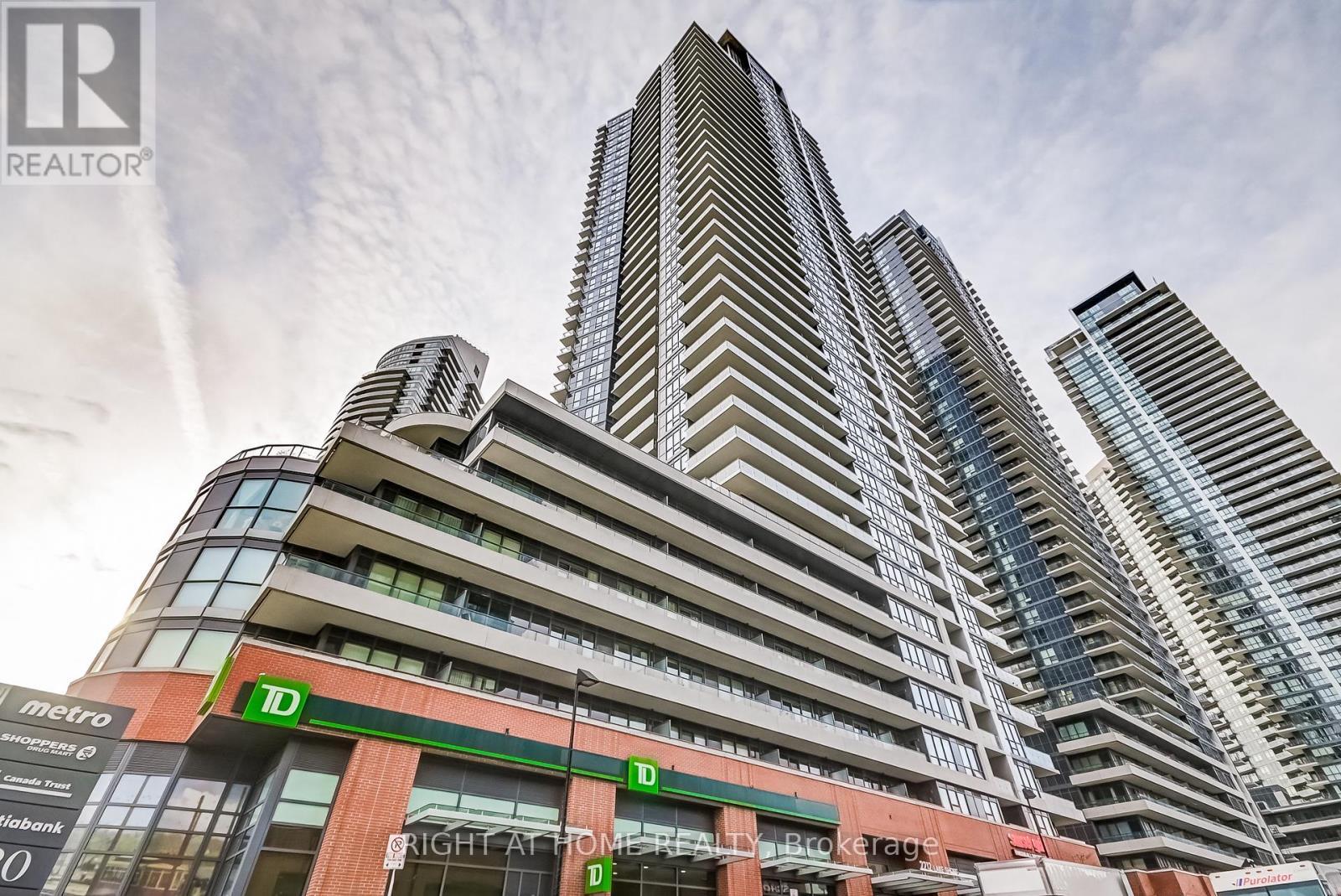 












2710 - 2212 LAKE SHORE BOULEVARD W

,
Toronto (Mimico),




Ontario
M8V1A4

