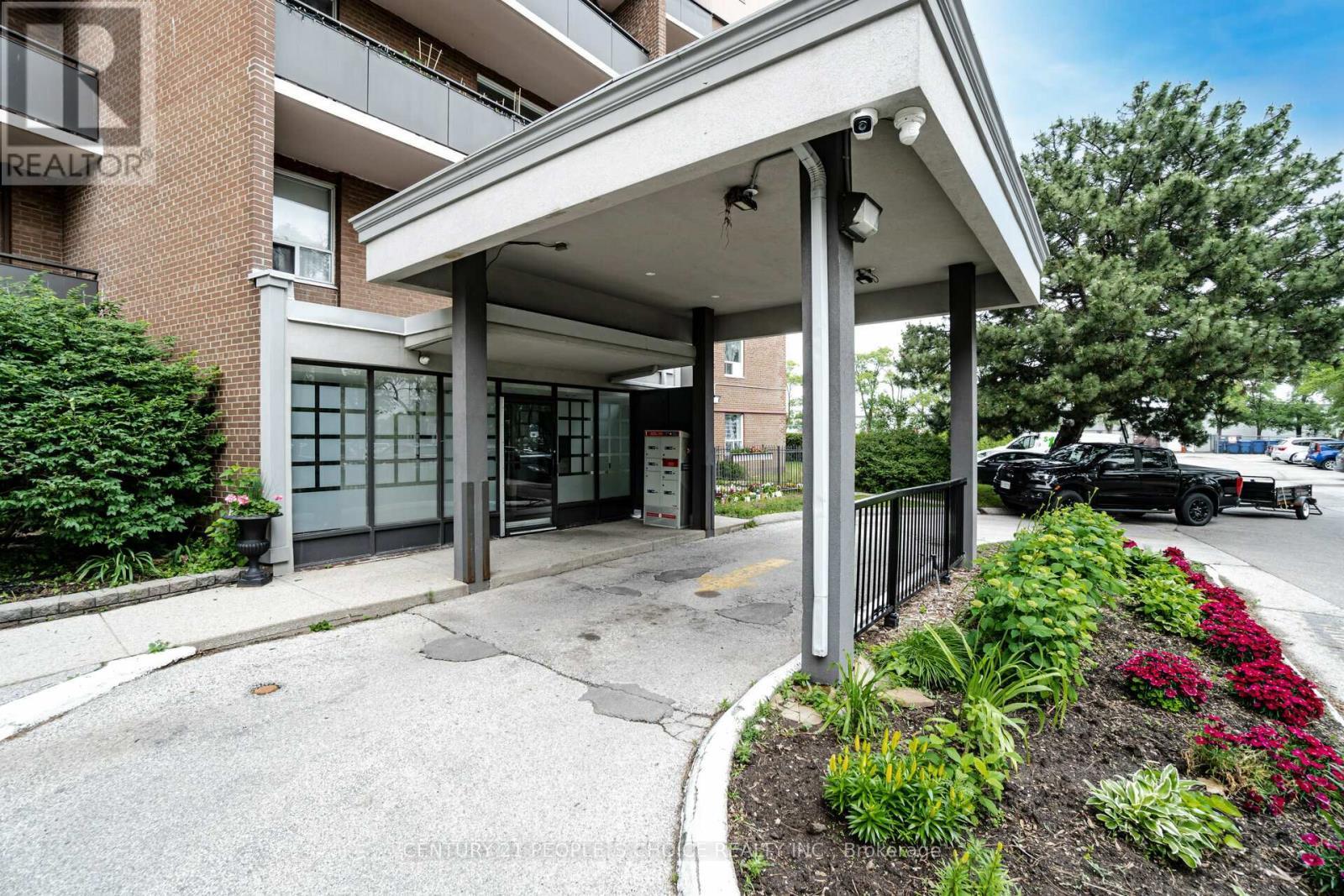 












205 - 3065 QUEEN FREDERICA DRIVE

,
Mississauga (Applewood),




Ontario
L4Y3A3

