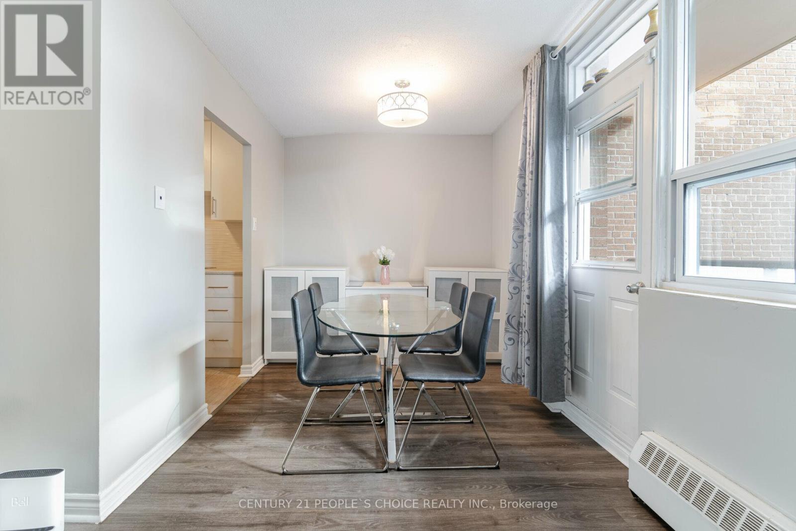 












205 - 3065 QUEEN FREDERICA DRIVE

,
Mississauga (Applewood),




Ontario
L4Y3A3

