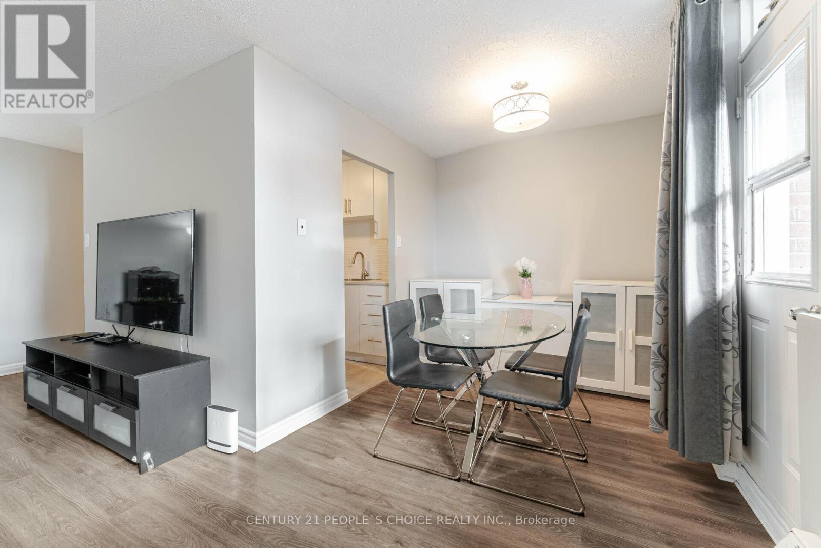 












205 - 3065 QUEEN FREDERICA DRIVE

,
Mississauga (Applewood),




Ontario
L4Y3A3

