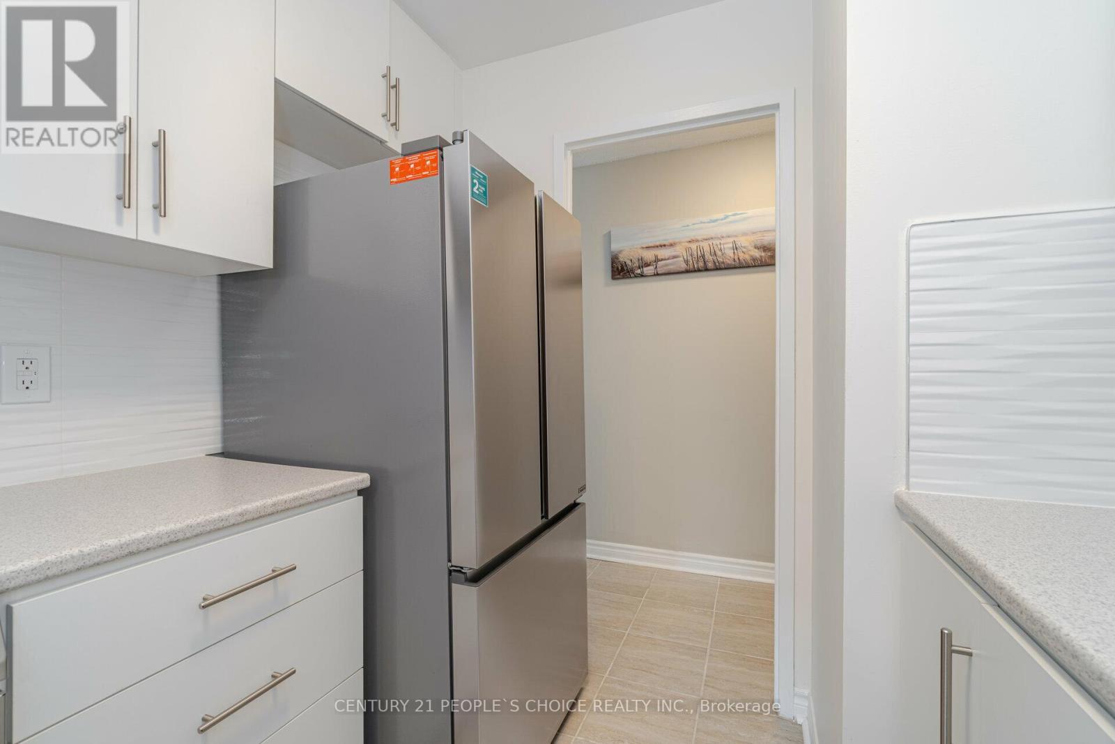 












205 - 3065 QUEEN FREDERICA DRIVE

,
Mississauga (Applewood),




Ontario
L4Y3A3

