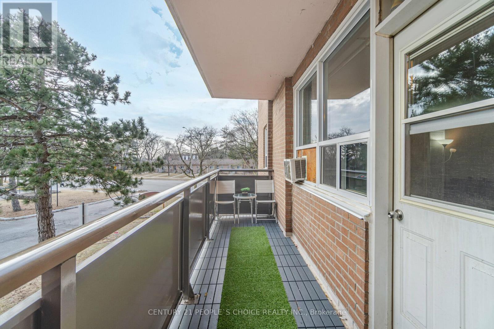 












205 - 3065 QUEEN FREDERICA DRIVE

,
Mississauga (Applewood),




Ontario
L4Y3A3

