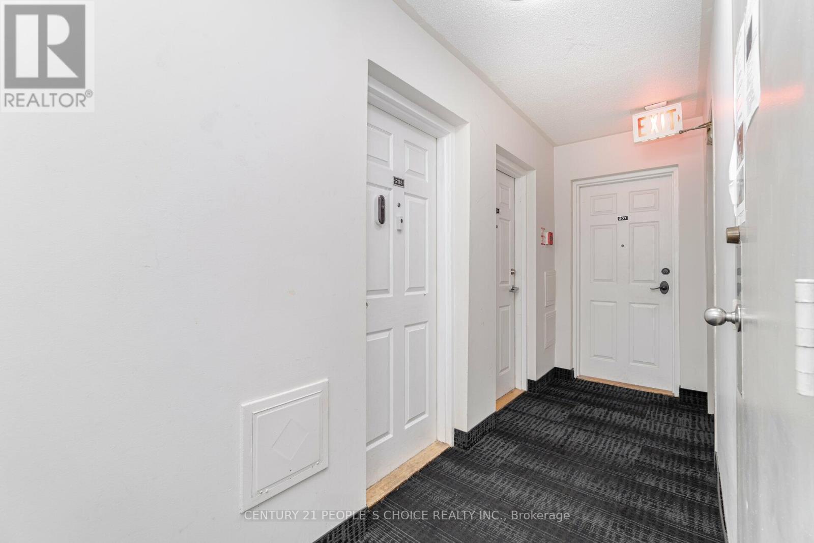 












205 - 3065 QUEEN FREDERICA DRIVE

,
Mississauga (Applewood),




Ontario
L4Y3A3

