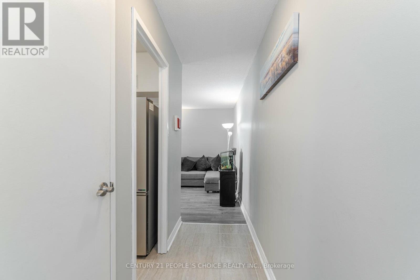 












205 - 3065 QUEEN FREDERICA DRIVE

,
Mississauga (Applewood),




Ontario
L4Y3A3

