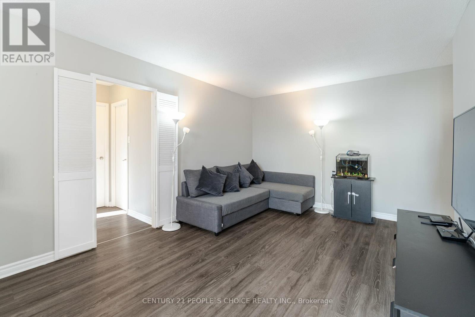 












205 - 3065 QUEEN FREDERICA DRIVE

,
Mississauga (Applewood),




Ontario
L4Y3A3

