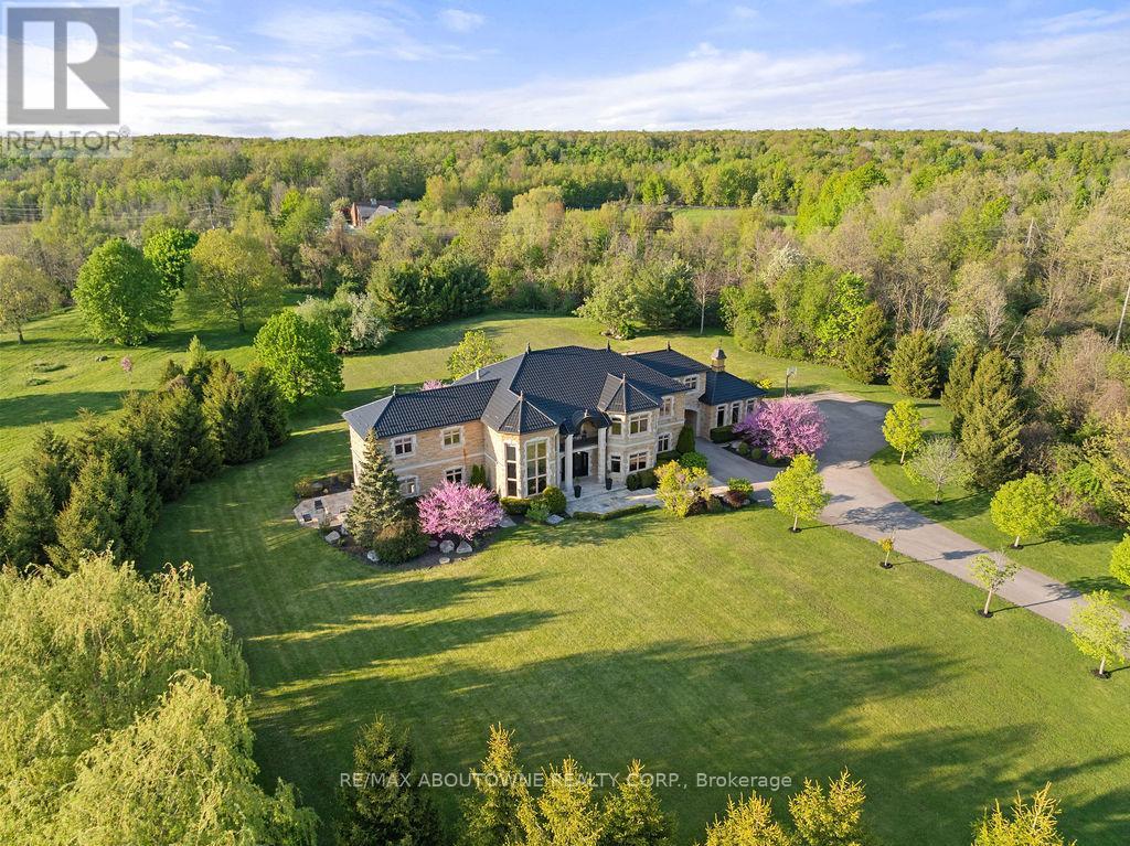












2659 2 SIDE ROAD

,
Burlington,




Ontario
L7M0T7

