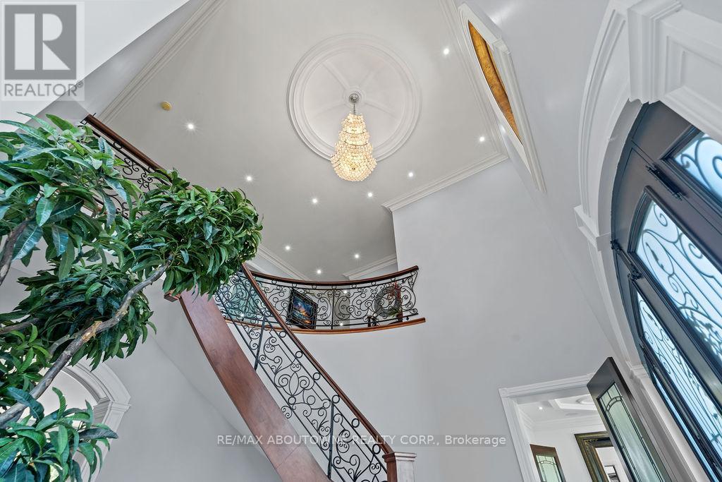 












2659 2 SIDE ROAD

,
Burlington,




Ontario
L7M0T7

