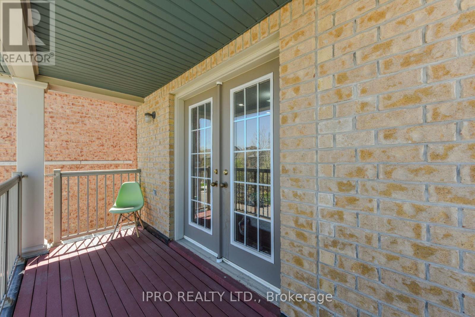 












304 DALGLEISH GARDEN

,
Milton (SC Scott),




Ontario
L9T6Z7

