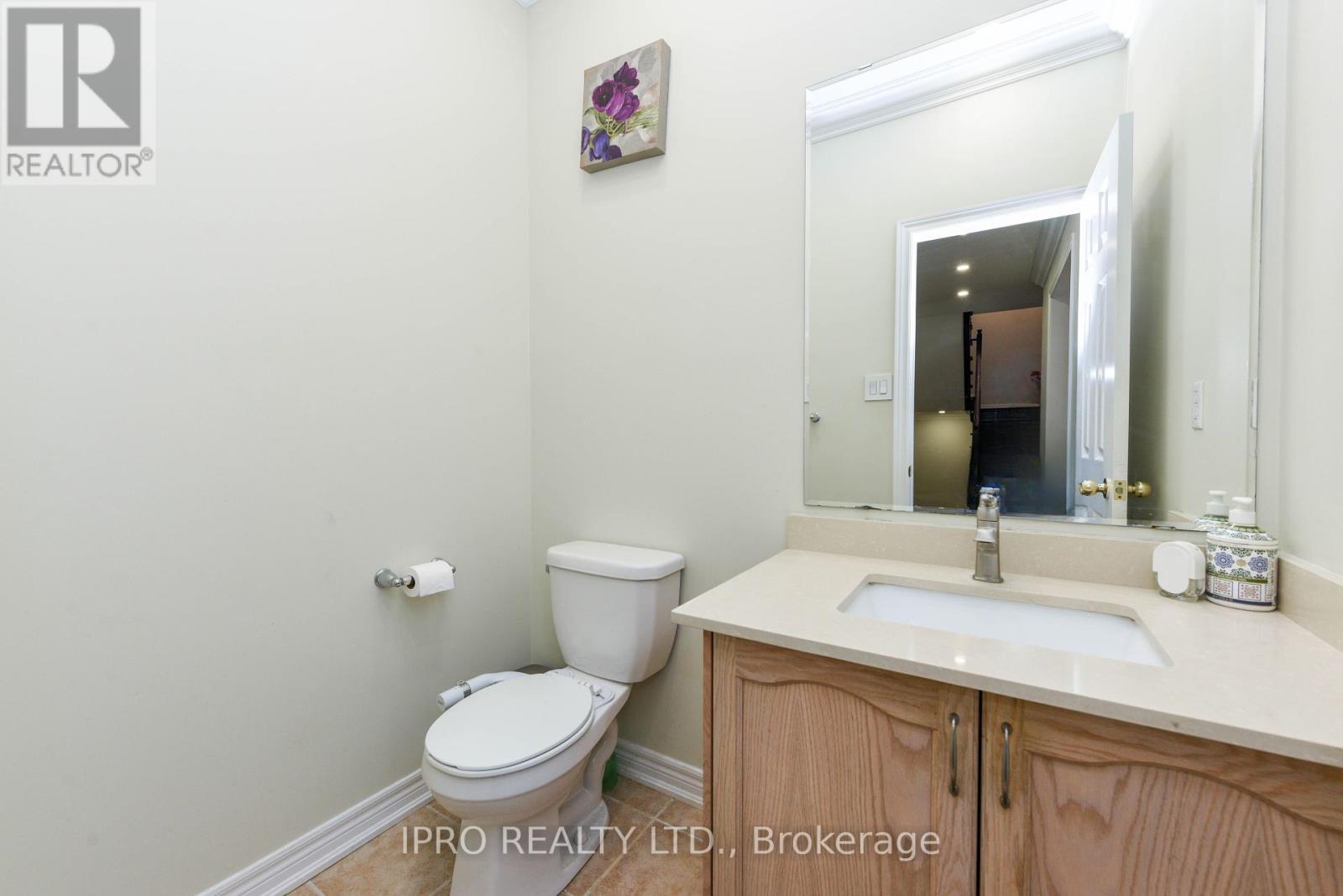 












304 DALGLEISH GARDEN

,
Milton (SC Scott),




Ontario
L9T6Z7

