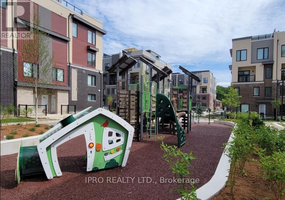 












17 - 3540 COLONIAL DRIVE

,
Mississauga (Erin Mills),




Ontario
L5L0C1

