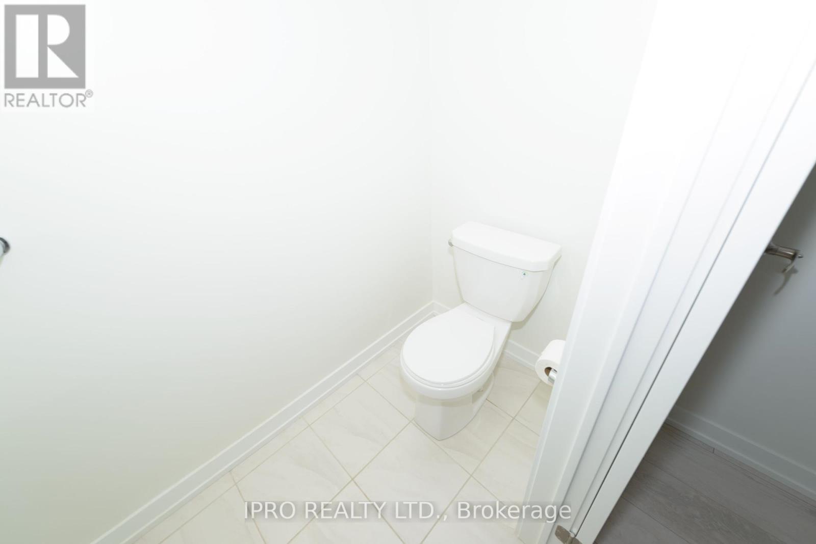 












17 - 3540 COLONIAL DRIVE

,
Mississauga (Erin Mills),




Ontario
L5L0C1

