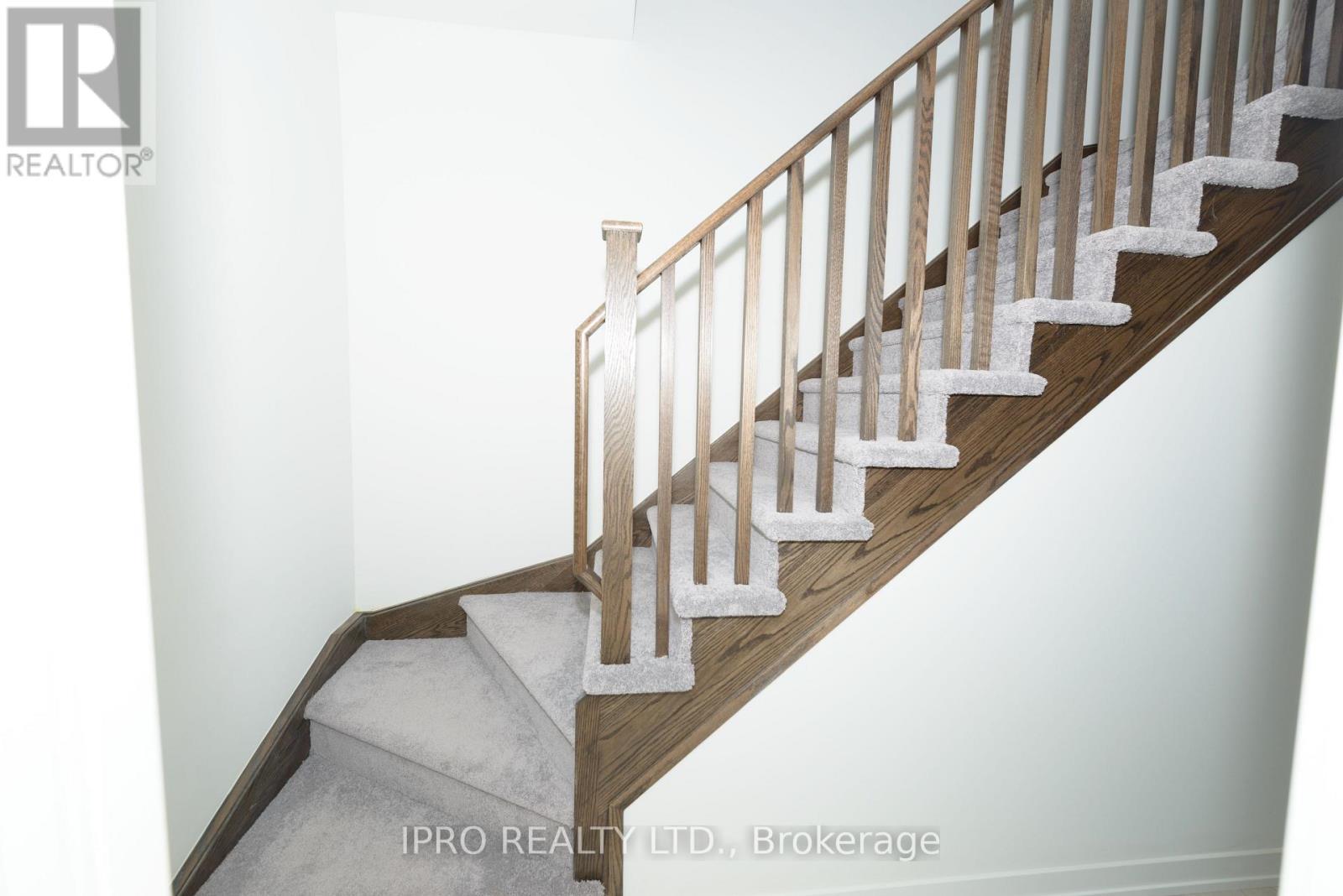 












17 - 3540 COLONIAL DRIVE

,
Mississauga (Erin Mills),




Ontario
L5L0C1

