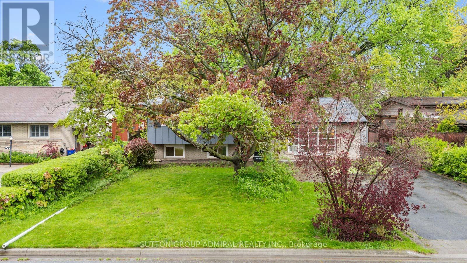












5509 HIXON AVENUE

,
Burlington (Appleby),




Ontario
L7L3S1

