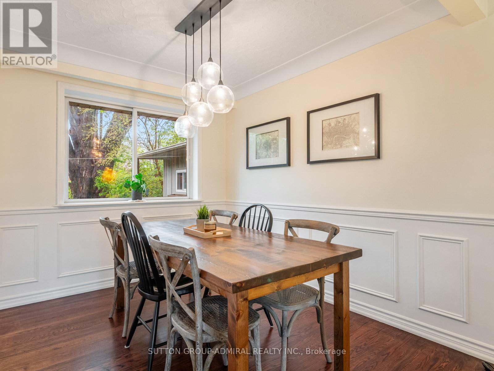 












5509 HIXON AVENUE

,
Burlington (Appleby),




Ontario
L7L3S1

