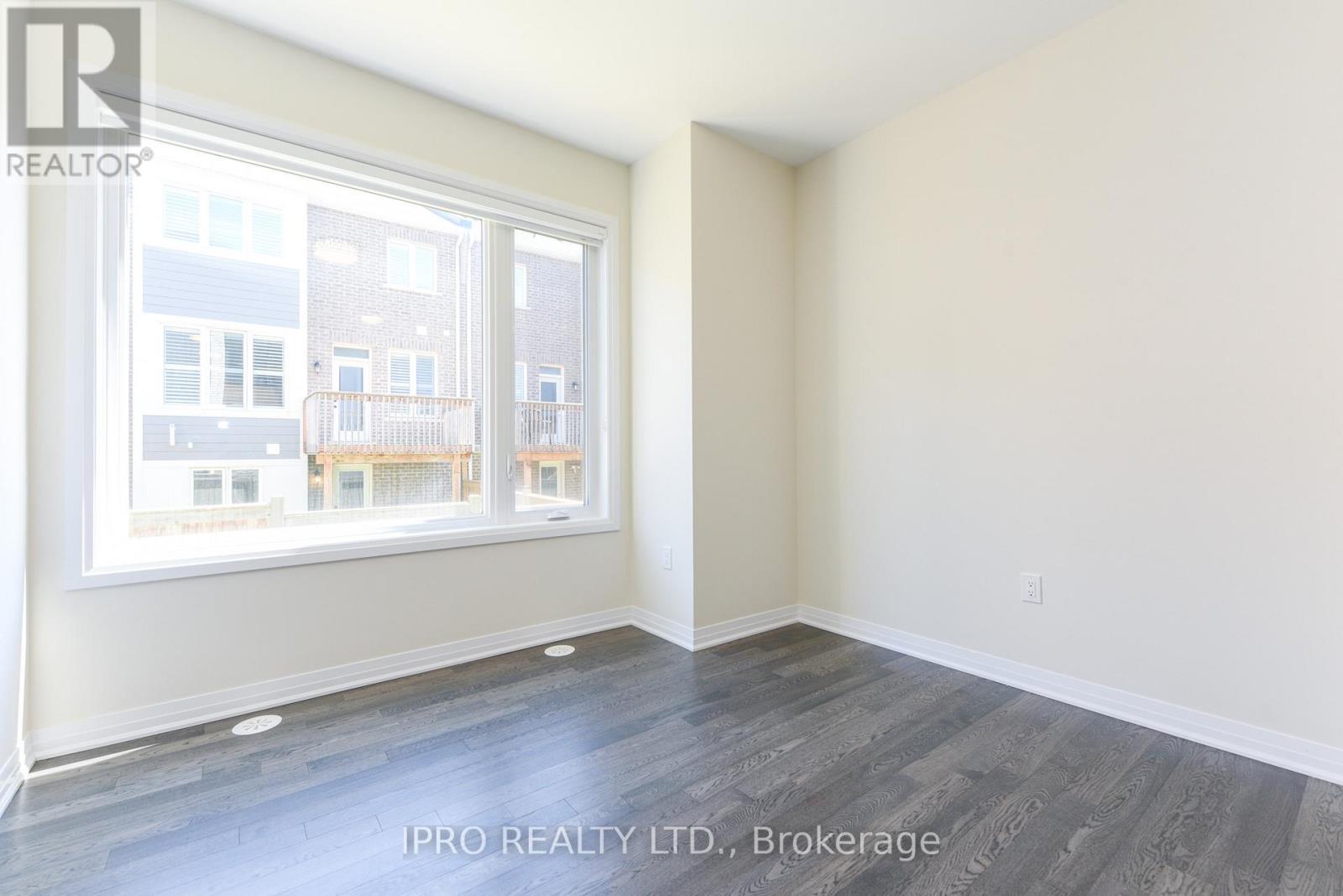 












3523 POST ROAD

,
Oakville (GO Glenorchy),




Ontario
L6H7W5

